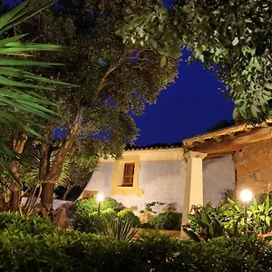  Country house Residenza Di Campagna Seranile
